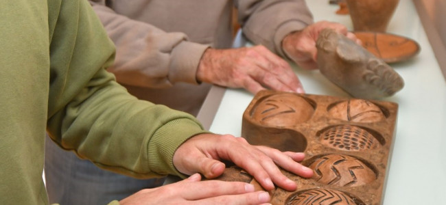 "Tocar para aprender": una muestra científica inclusiva en el Cornelio Moyano