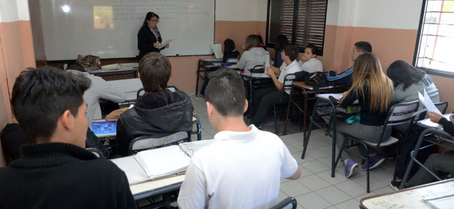 El abandono escolar del secundario bajó 13,3 puntos porcentuales en Mendoza