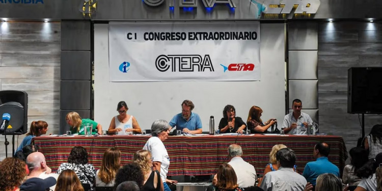 Ctera convocó a un paro el lunes 26 de febrero