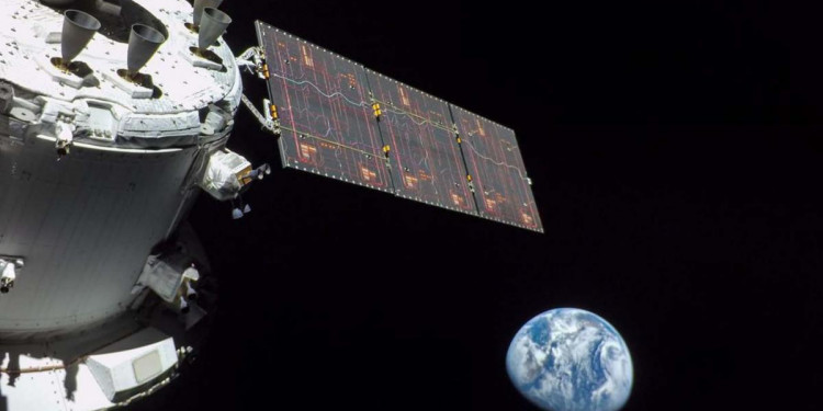 Casi 11 mil toneladas de basura espacial orbitan alrededor de la Tierra