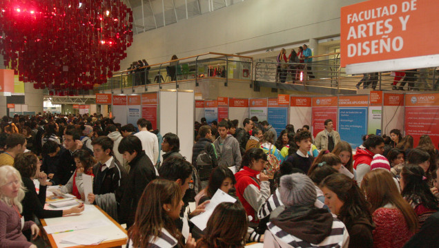 imagen Comenzó la Expo Educativa