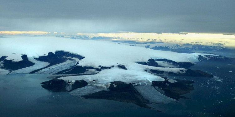 Descubren flujos oceánicos cálidos que llegan hasta los hielos antárticos