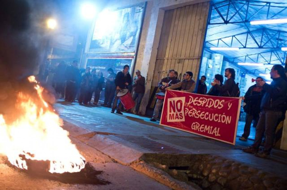 Trabajadores de prensa: la historia de un puesto de trabajo recuperado