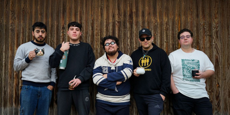 Dos Jarillas in New York presenta su disco "Buscando la Forma" en el Le Parc