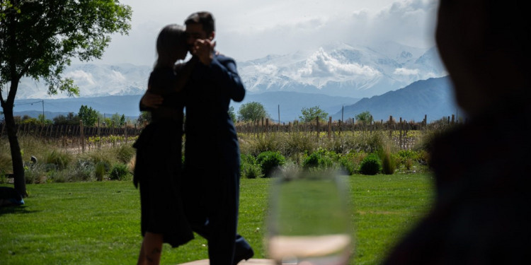 Llega "Tango por los Caminos del Vino" a toda Mendoza