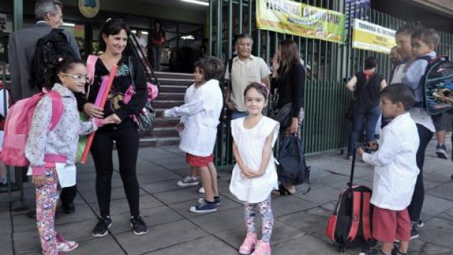 imagen Los chicos de casi todo el país comenzaron las clases