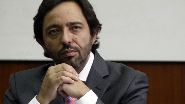 imagen El cheque del PD que incomoda a Simón