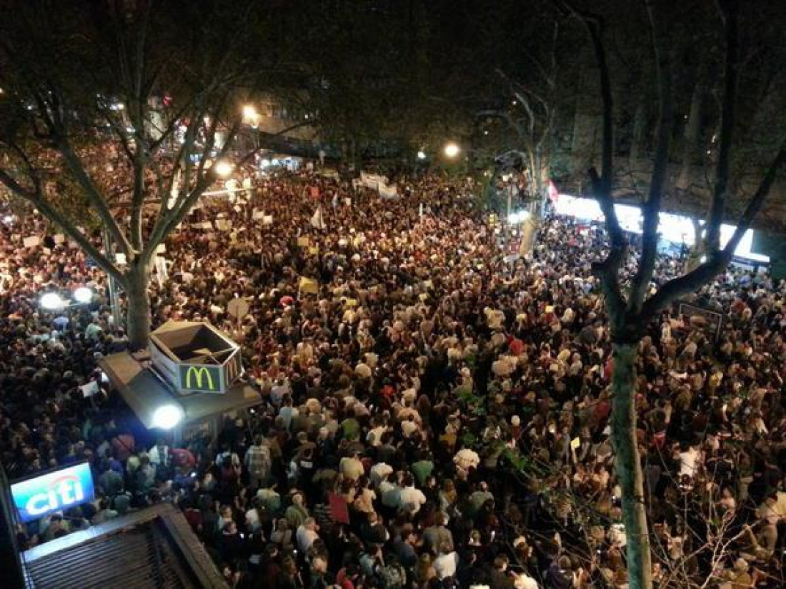 Café Universidad - Protestas contra el gobierno nacional - Análisis de Alberto Minujín