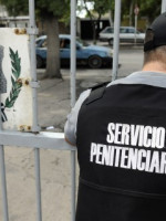 Según Amnistía, Argentina no investigó denuncias de torturas en cárceles en 2015