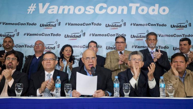 imagen La oposición venezolana buscará destituir a Maduro 