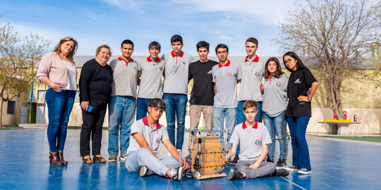 Con un equipo de Mendoza, Argentina salió subcampeona en el Mundial de Robótica