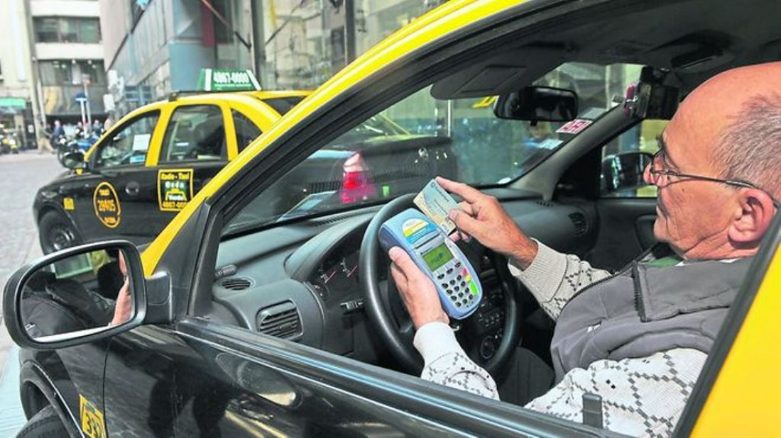 Los taxis de Mendoza ya aceptan tarjetas de crédito y débito