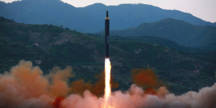 Corea del Norte lanzó una bomba nuclear que provocó dos terremotos