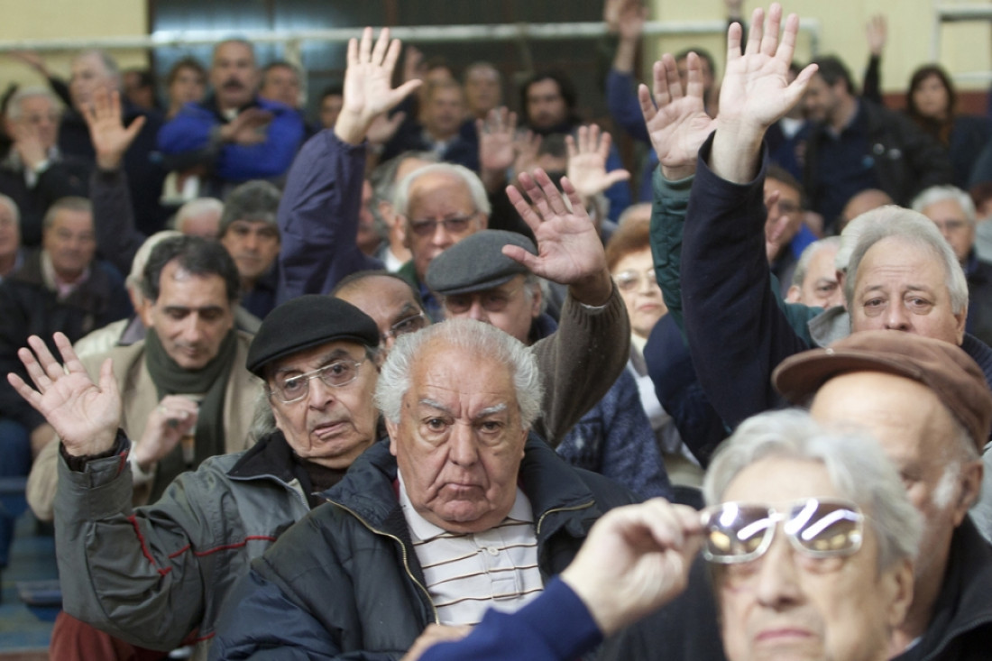 Eugenio Semino: "Las medidas de Macri son un Frankenstein"