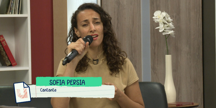 Sofía Persia presentó su disco "Tajadas de Melón"