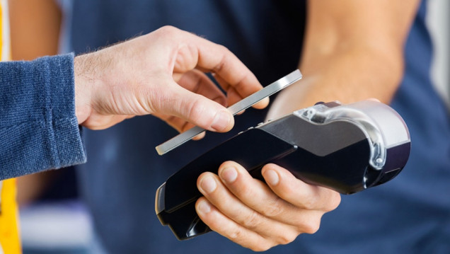 imagen El sistema de cobros y pagos electrónicos movió en octubre el equivalente al 29,3% del PBI