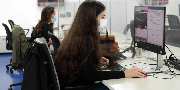 Los salarios crecieron el 53,4% en 2021, por encima de la inflación anual acumulada