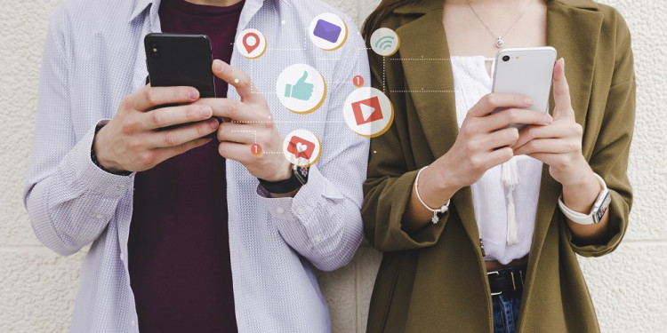 El diseño de las plataformas favorece el uso compulsivo de las redes sociales