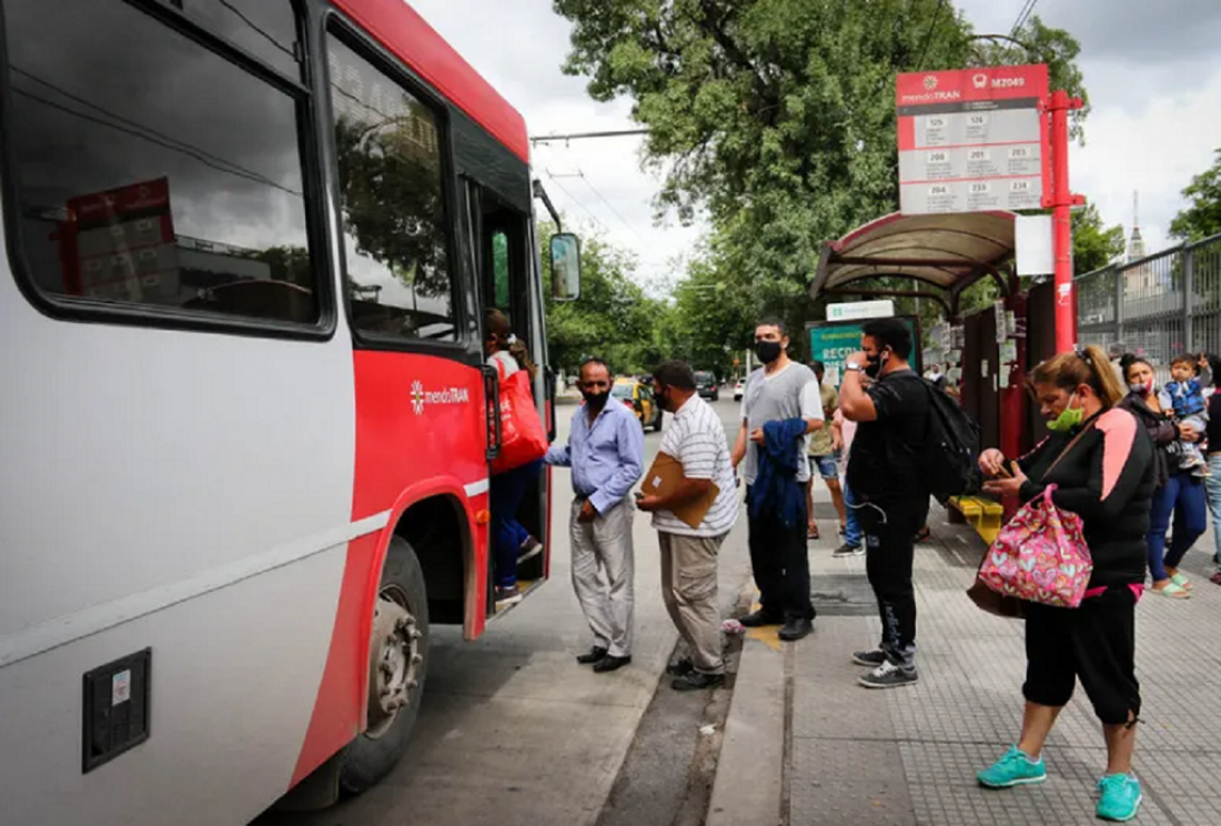 Más de tres años viajando con el Mendotran: qué mejoró y qué falta por hacer 