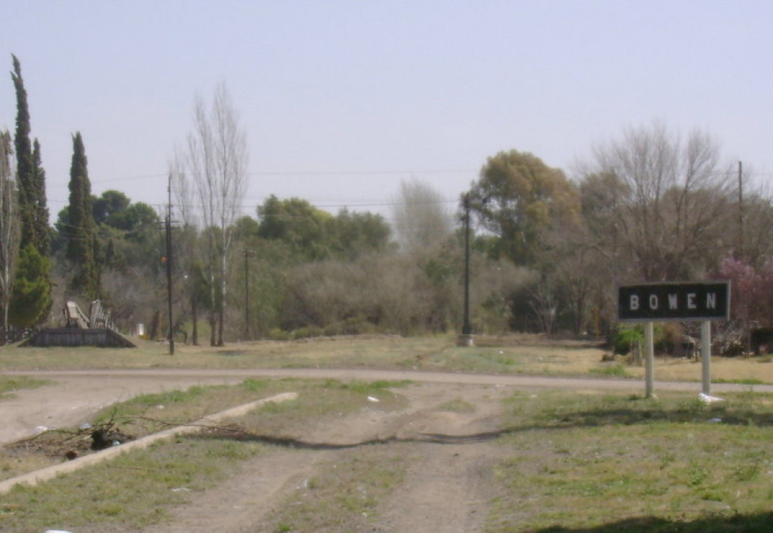 Bowen avanza en su proyecto de autonomía municipal