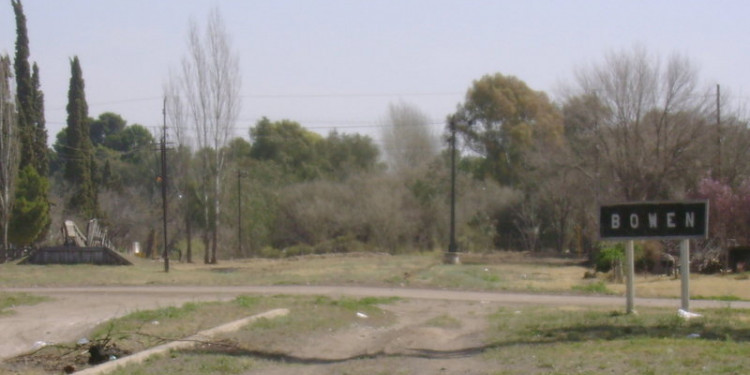 Bowen avanza en su proyecto de autonomía municipal