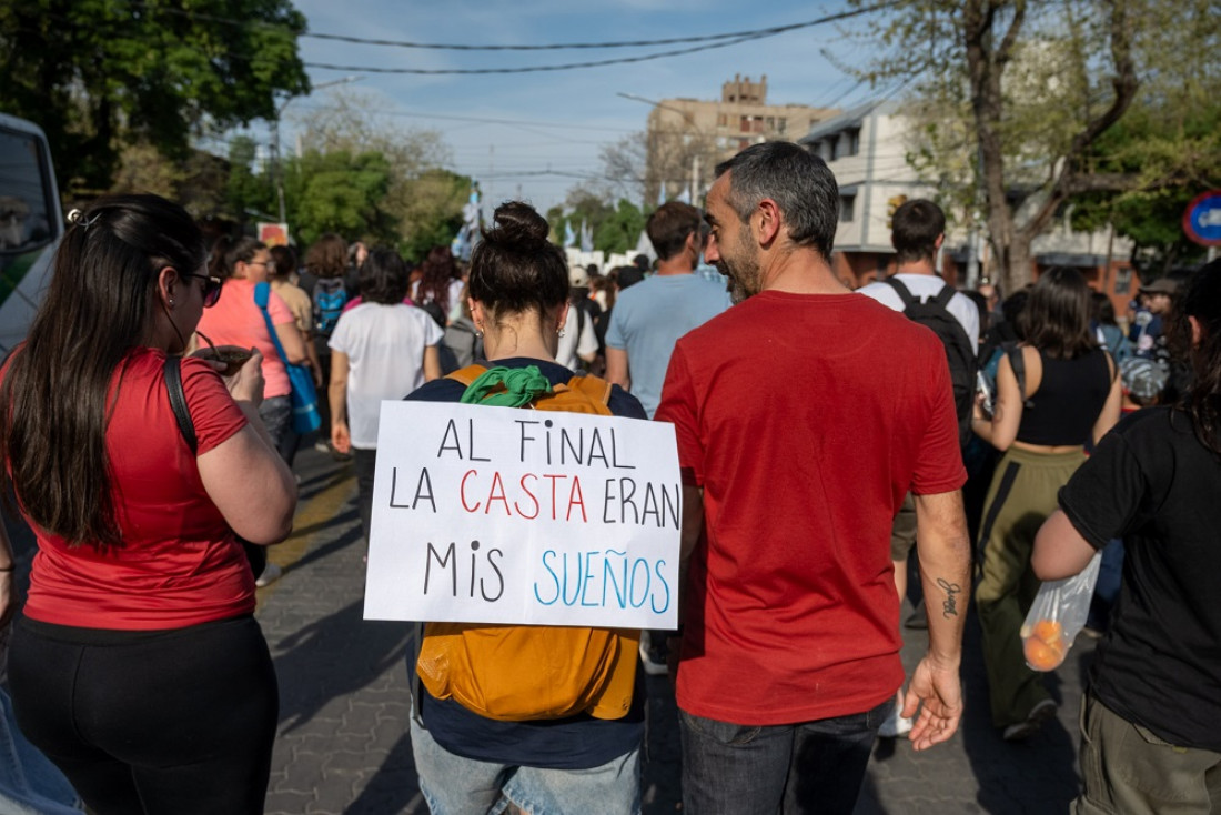 Mensajes por lo alto: las fotos de la tercera marcha universitaria