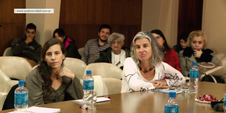  Mesa debate "Mujeres en la Ciencia"