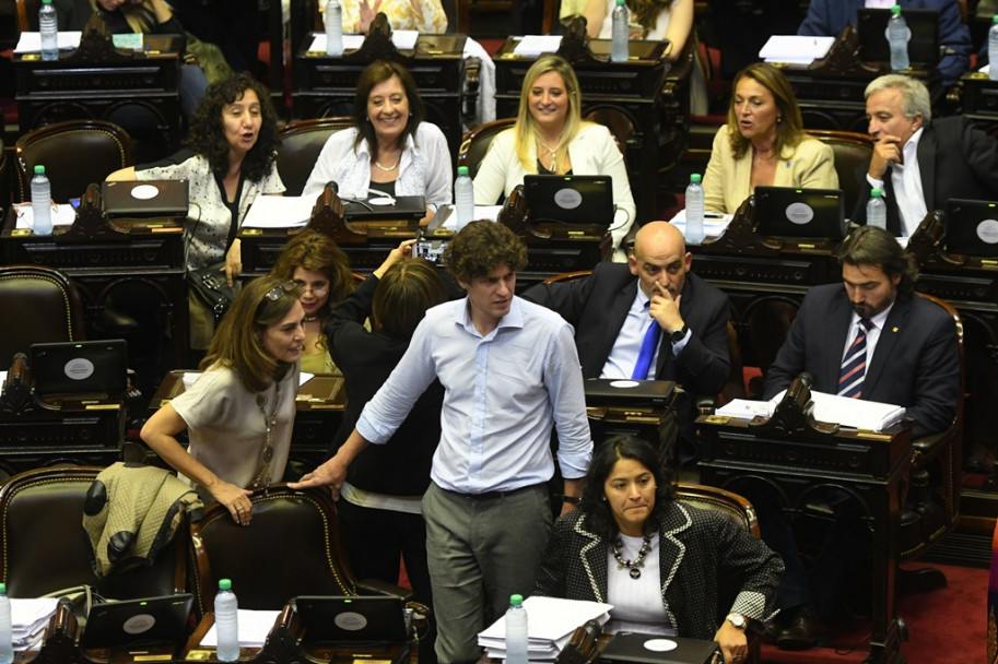 imagen Fotogalería: Un día de furia en el Congreso