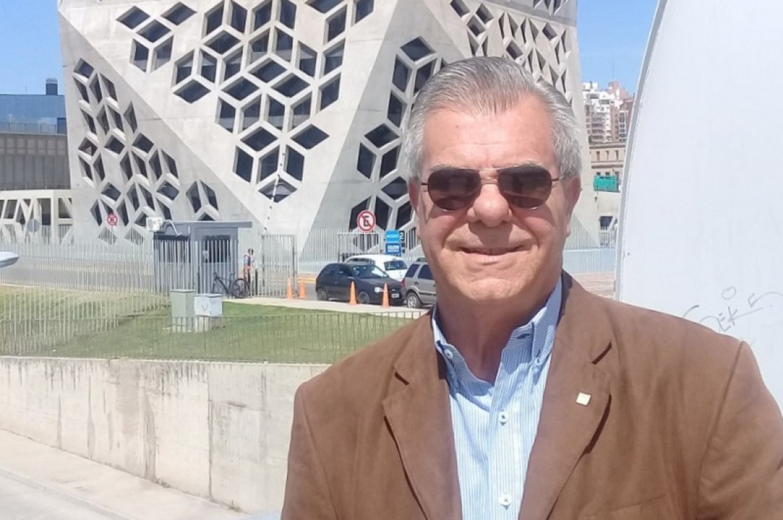 Julio Catullo: "No me imagino un país sin extensión rural pública"