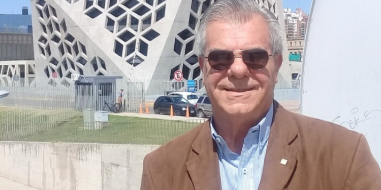 Julio Catullo: "No me imagino un país sin extensión rural pública"