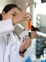 ¿Y si la ciencia no alcanza? El costo de dudar del método científico 