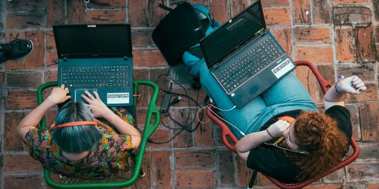 ¿Hay otras maneras de pensar las tecnologías? Una alternativa feminista al tecnodeterminismo