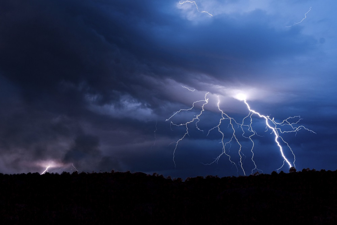 Descubren un fenómeno físico que permitirá mejorar el pronóstico de tormentas y tornados