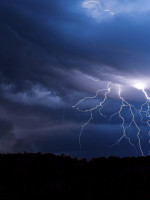 Descubren un fenómeno físico que permitirá mejorar el pronóstico de tormentas y tornados