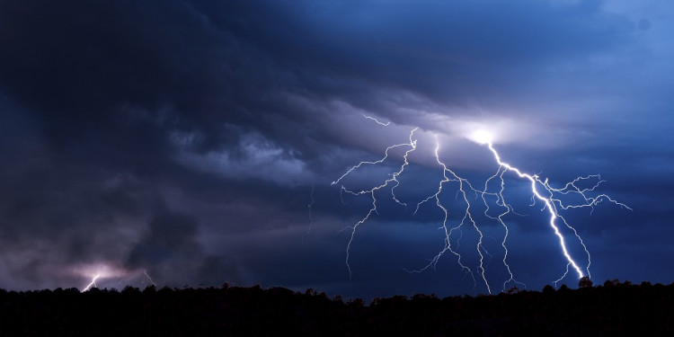 Descubren un fenómeno físico que permitirá mejorar el pronóstico de tormentas y tornados