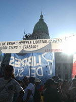 Jornada decisiva para la ley ómnibus: más modificaciones, tensión y marchas 