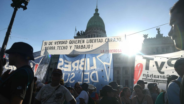 imagen Jornada decisiva para la ley ómnibus: más modificaciones, tensión y marchas 