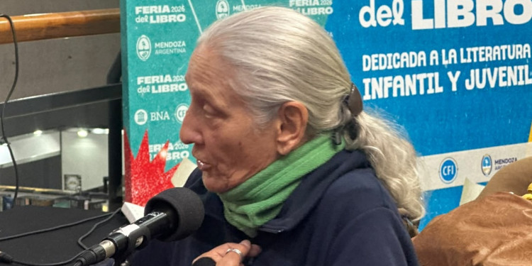  Liliana Felipe: "El capitalismo es una máquina de extorsionar, esclavizar, torturar y matar animales"