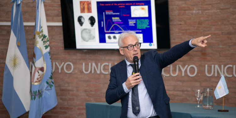 Investigadores de Argentina, Italia y EEUU expusieron avances del rol de la melatonina en la salud