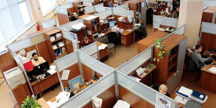 Cuáles son los desafíos del empleo para adultos y adultas mayores