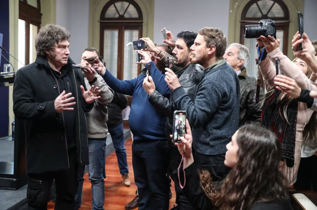 Más de la mitad de los ataques contra periodistas provinieron del poder político