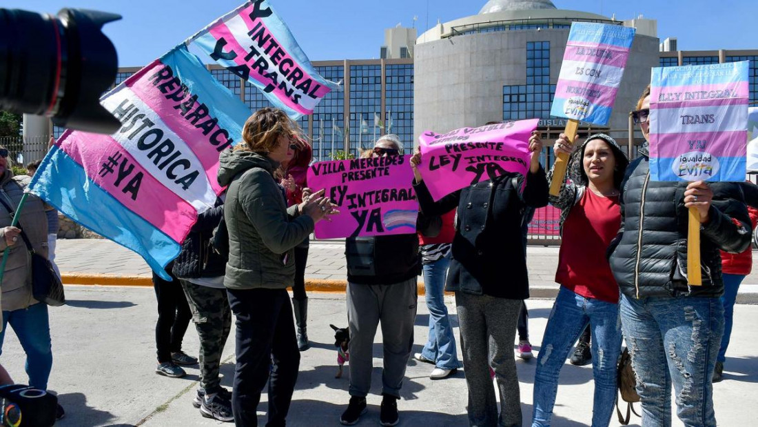 Cáncer de mama en la población trans: ¿hay mayor riesgo por el tratamiento hormonal?