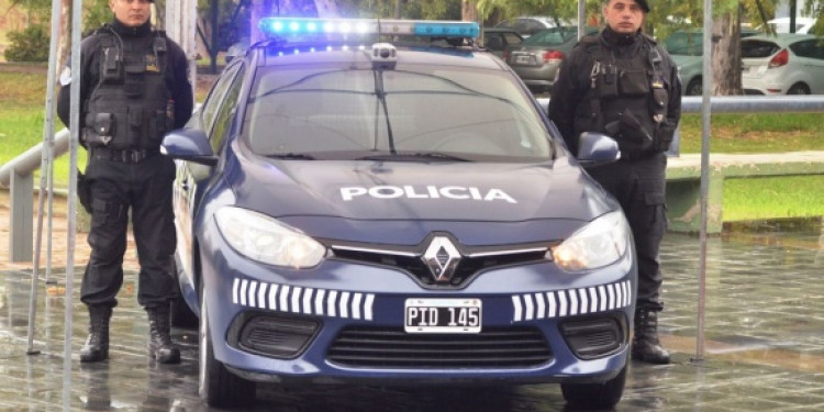 Proponen destinar autos de ministerios a la Policía