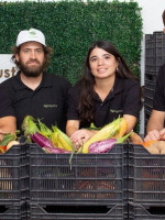 AgroJusto y el reto de "seguir vivos" con un producto que desafía a un sector tradicional 