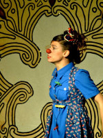 Maternal como la Pacha, vívido como el teatro