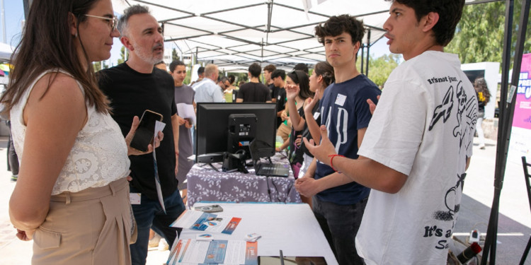 Ya están los 40 equipos semifinalistas del Bootcamp Emprende U 2025