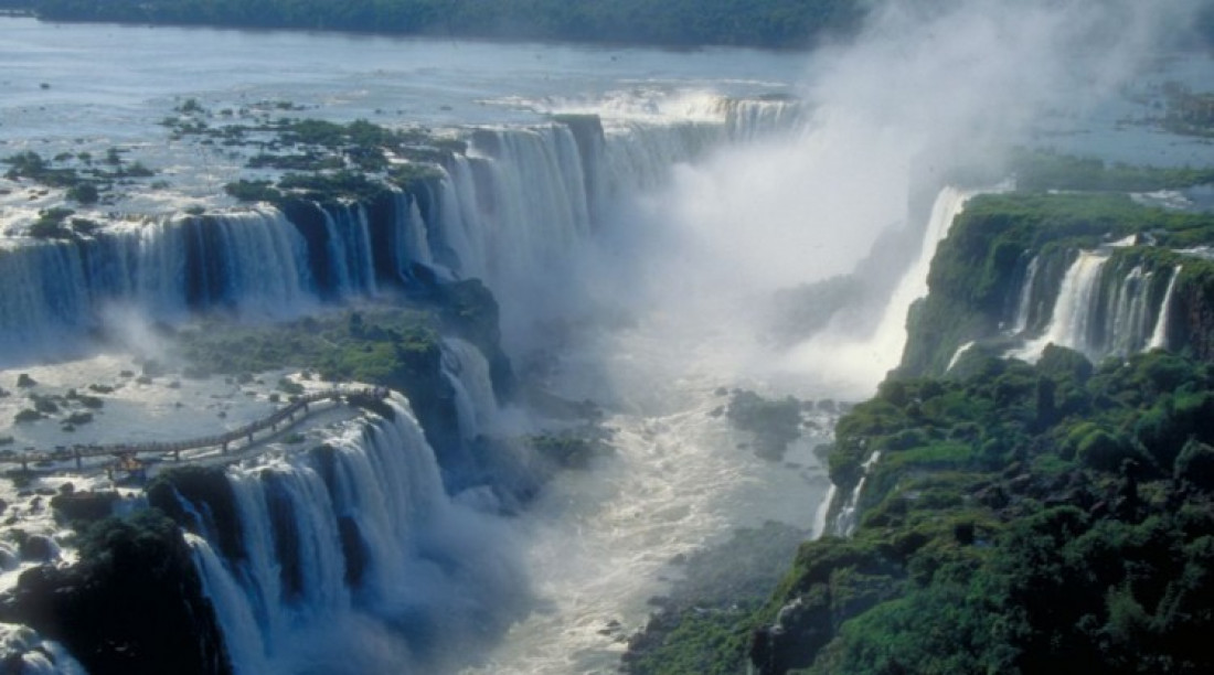 La UNCUYO te invita a conocer las Cataratas del Iguazú