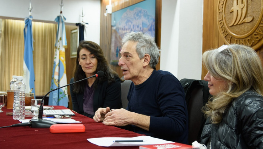 imagen que ilustra noticia Suicidio: “Este tema no se puede delegar a nadie, debemos incluirnos todos”