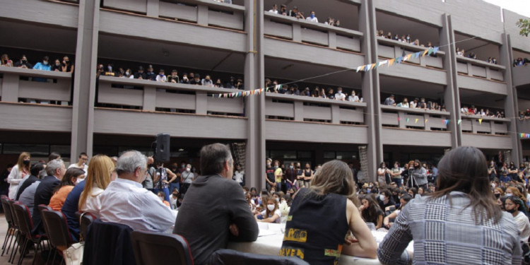 Quieren llegar al Congreso, pero antes pasan por el CUC: estudiantes harán un nuevo debate entre aspirantes