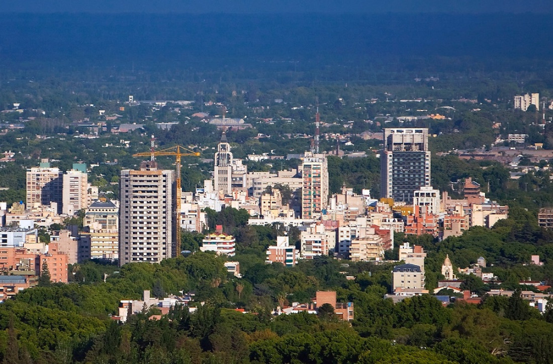 Tras un 2023 con actividad contractiva, ¿cuál es el panorama económico para Mendoza? 